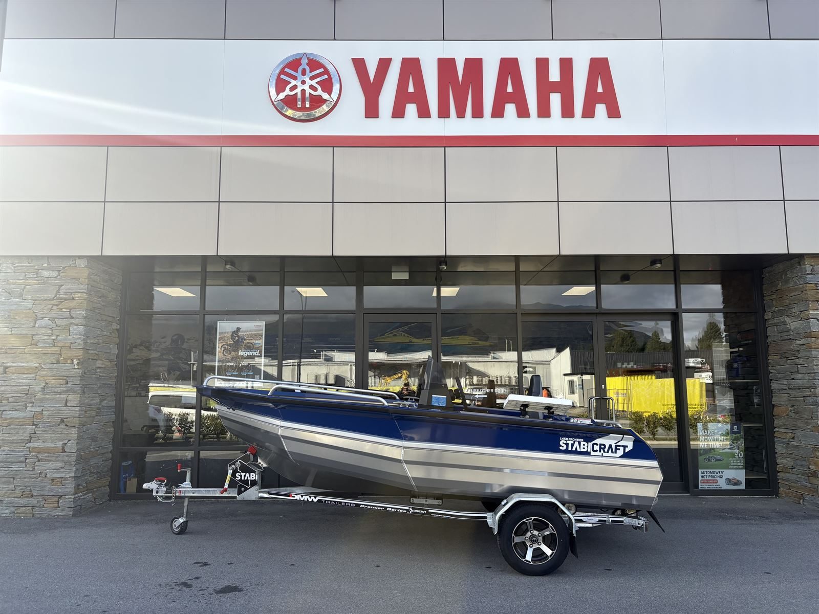 1450 Frontier Sportfish + Yamaha 50HP Outboard + DWM Trailer