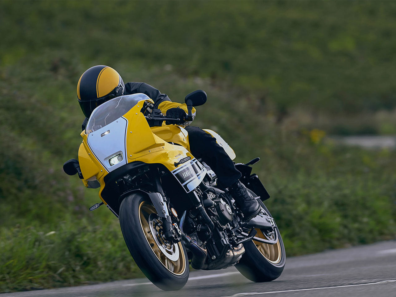 2026 Yamaha XSR900 GP