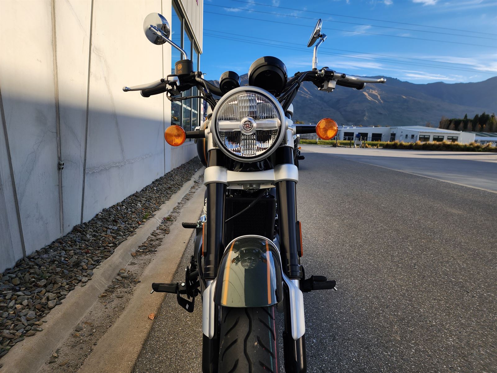 Super Meteor 650 2024