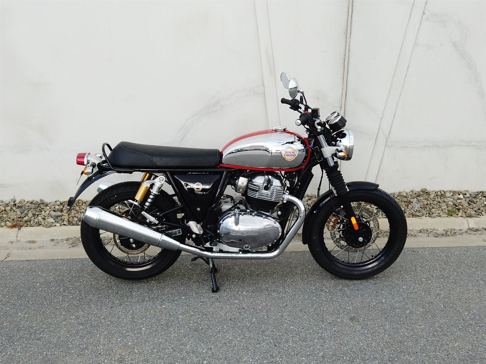 Interceptor 650 2024