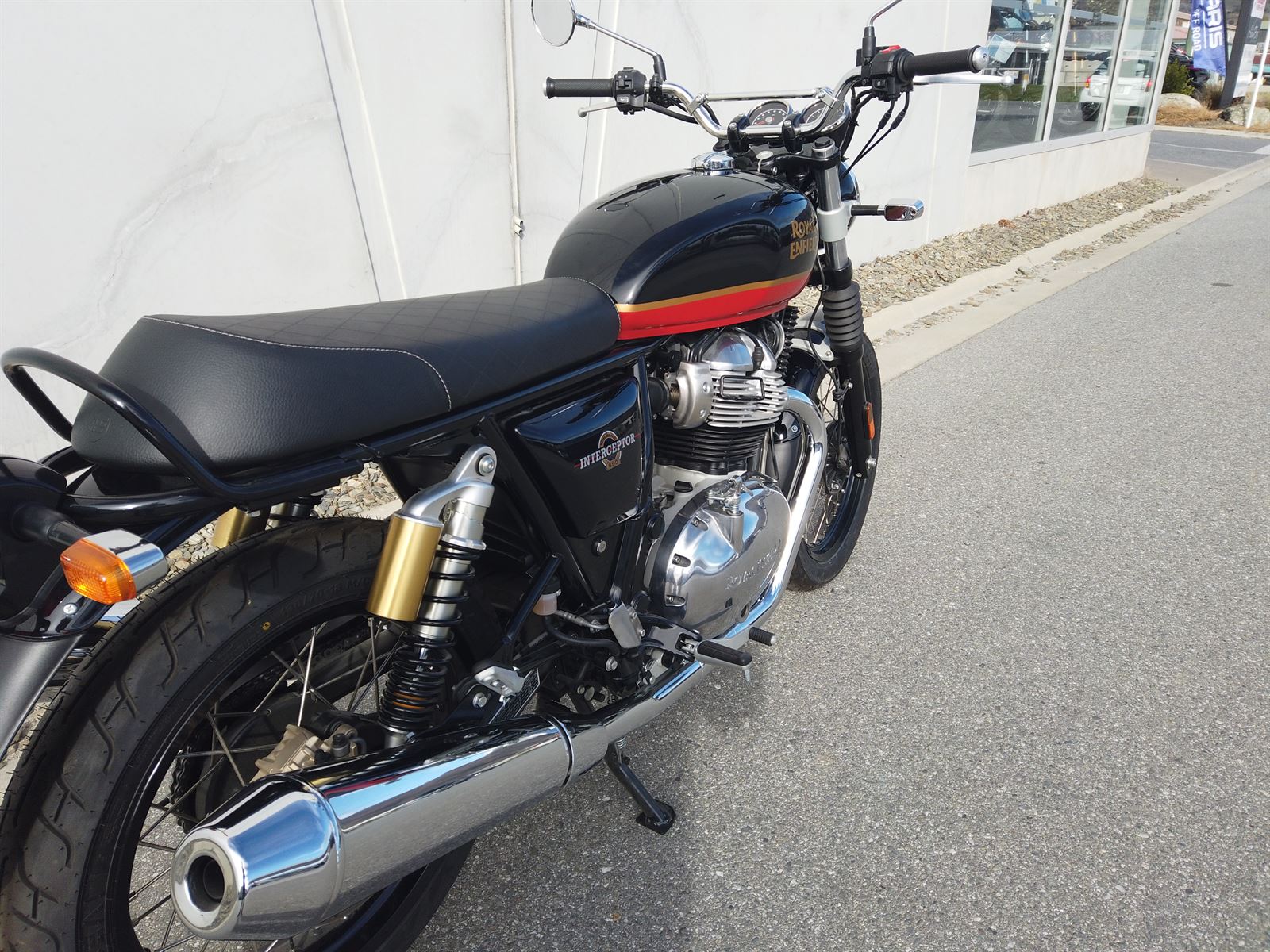 Interceptor 650 2022