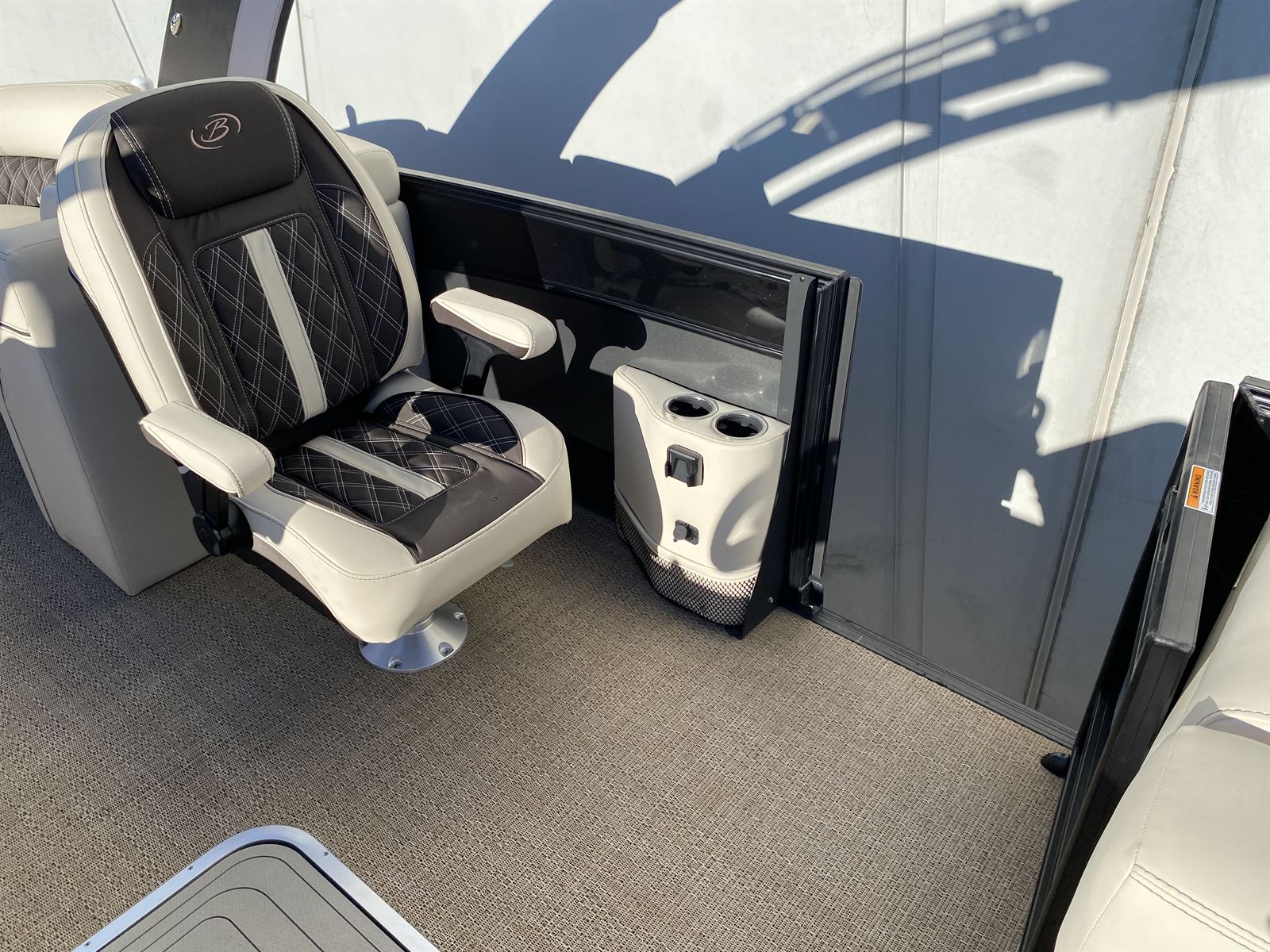 Lusso L23QCSSA 2024