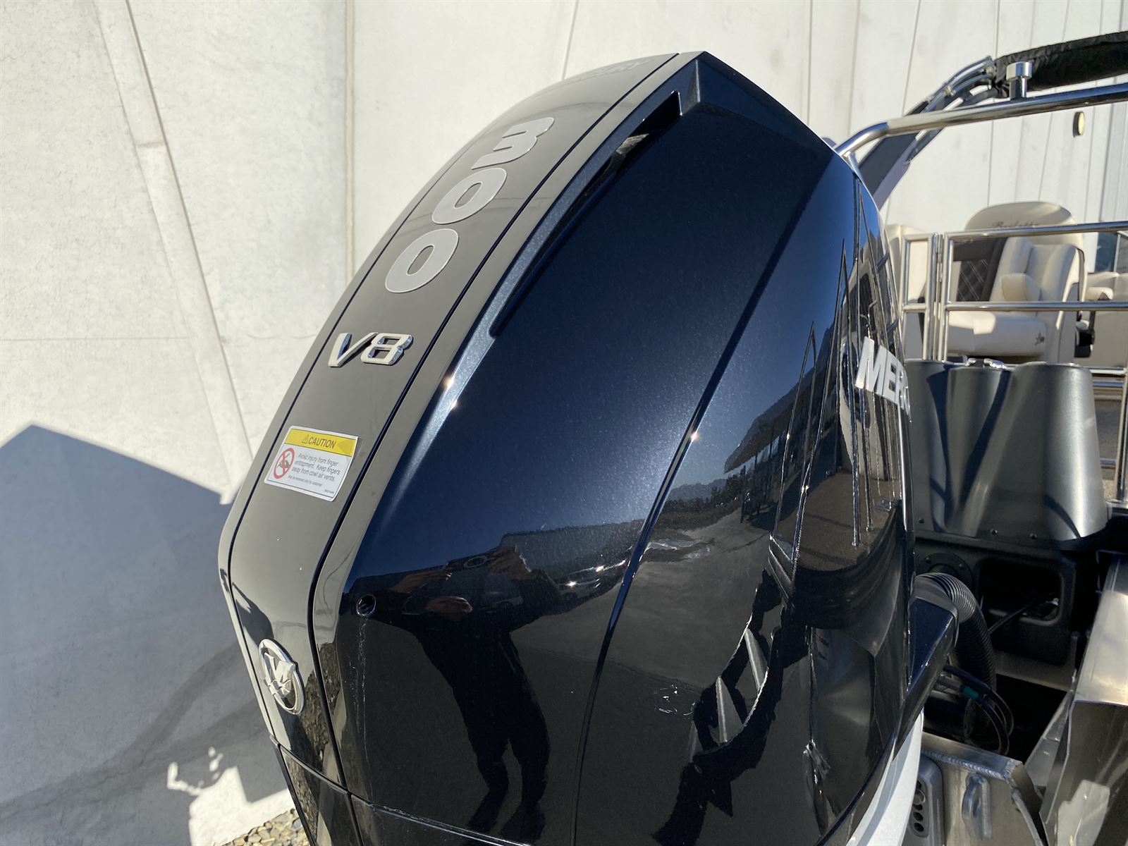 Lusso L23QCSSA 2024