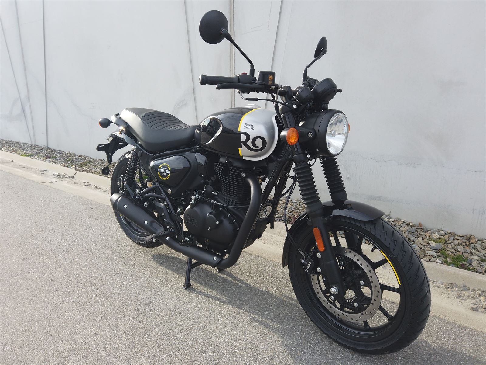 Hunter 350 2024