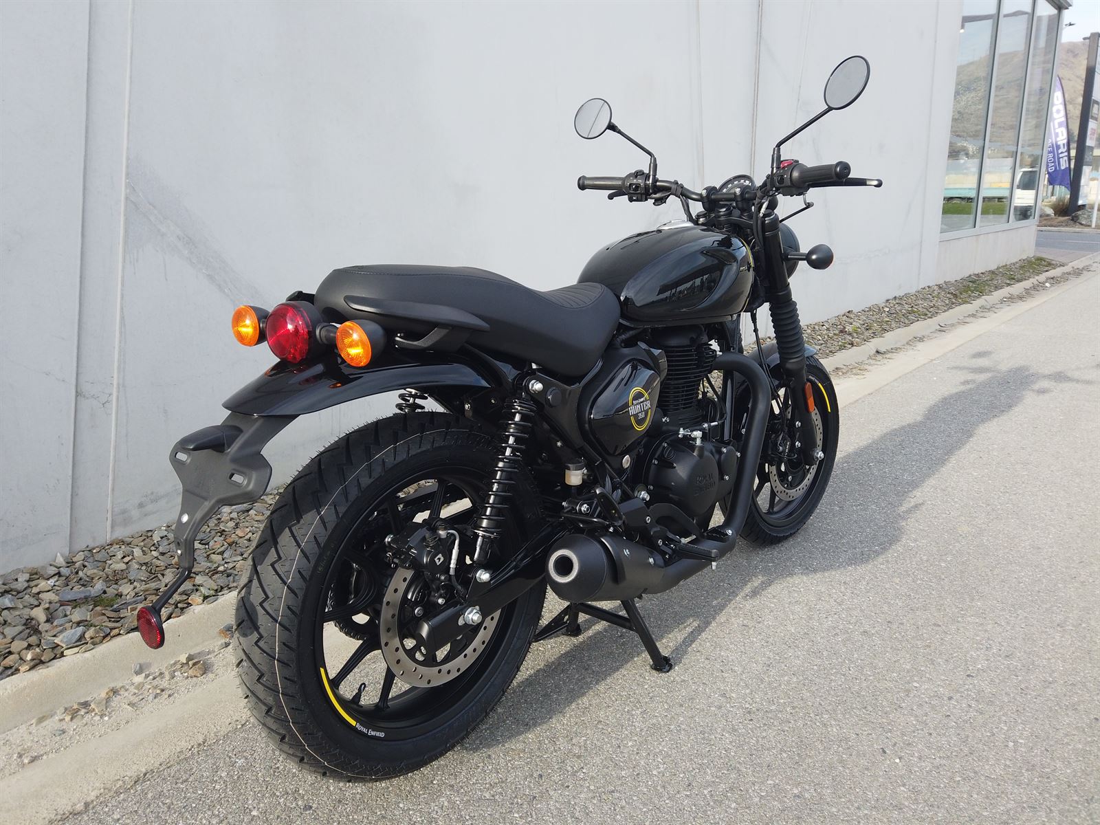 Hunter 350 2024