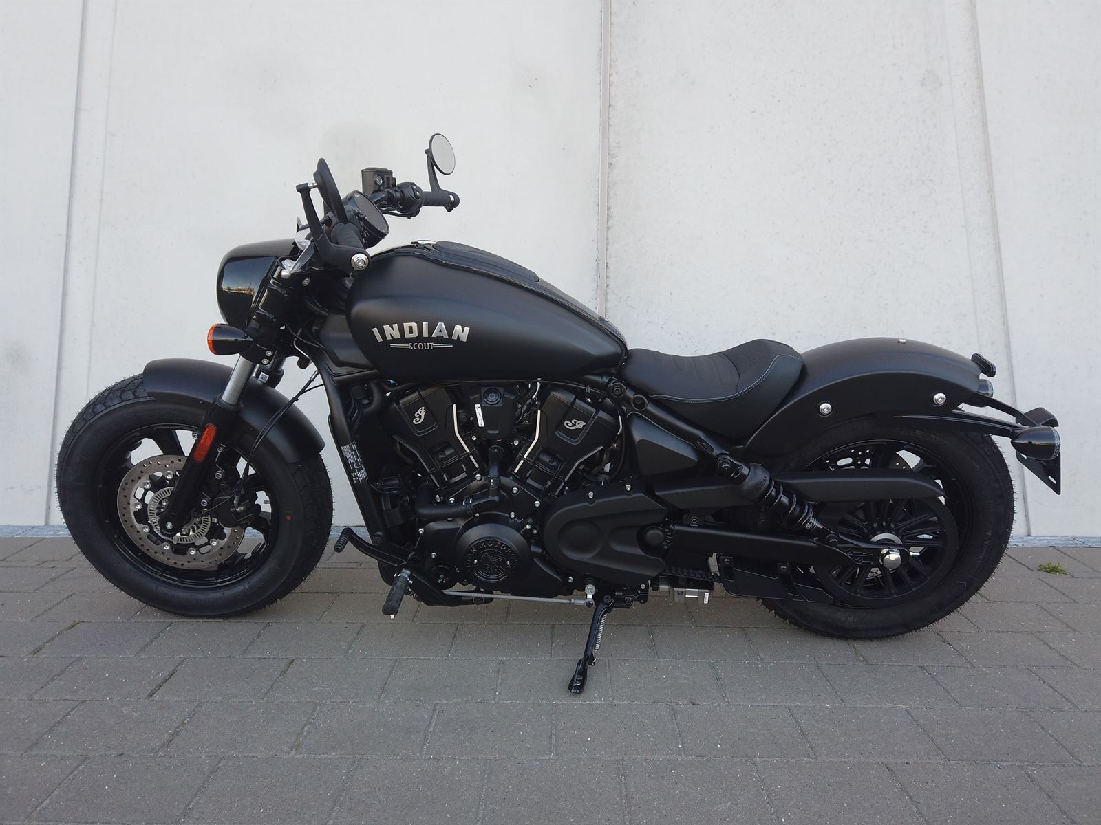 Scout Bobber Limited with Tech Package 2025