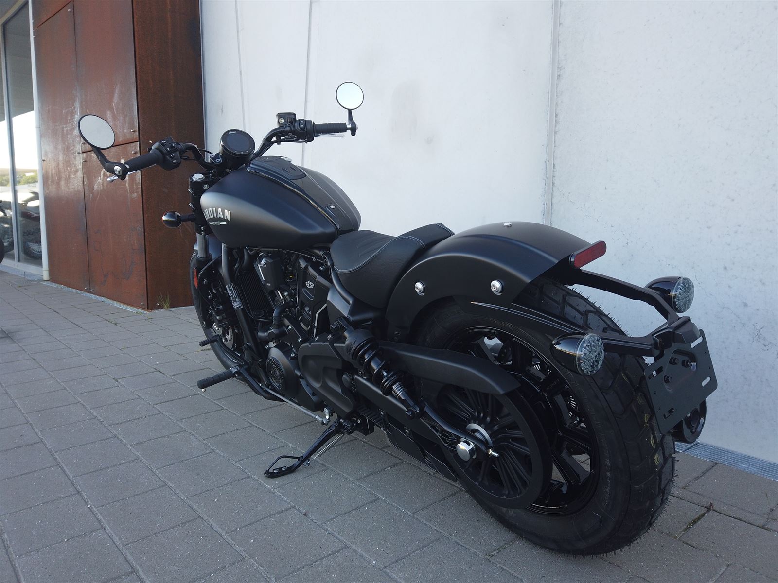 Scout Bobber Limited with Tech Package 2025