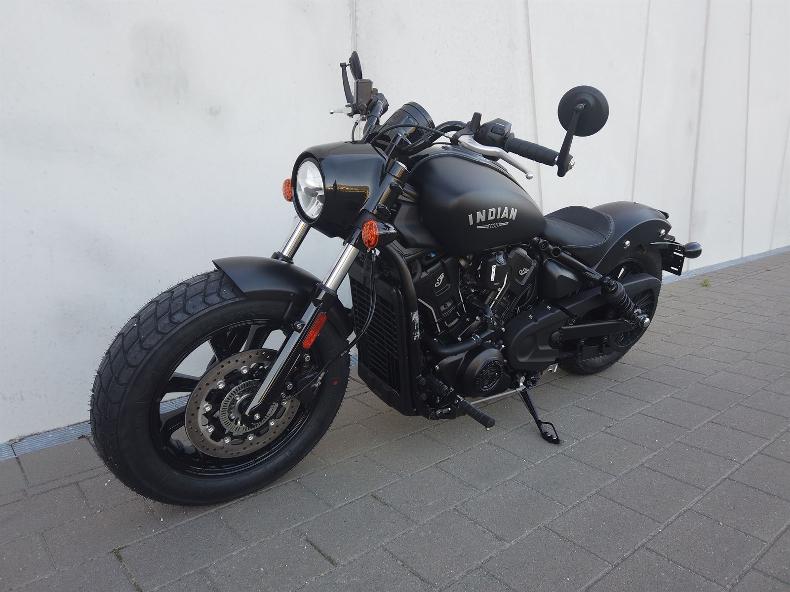 Scout Bobber Limited with Tech Package 2025