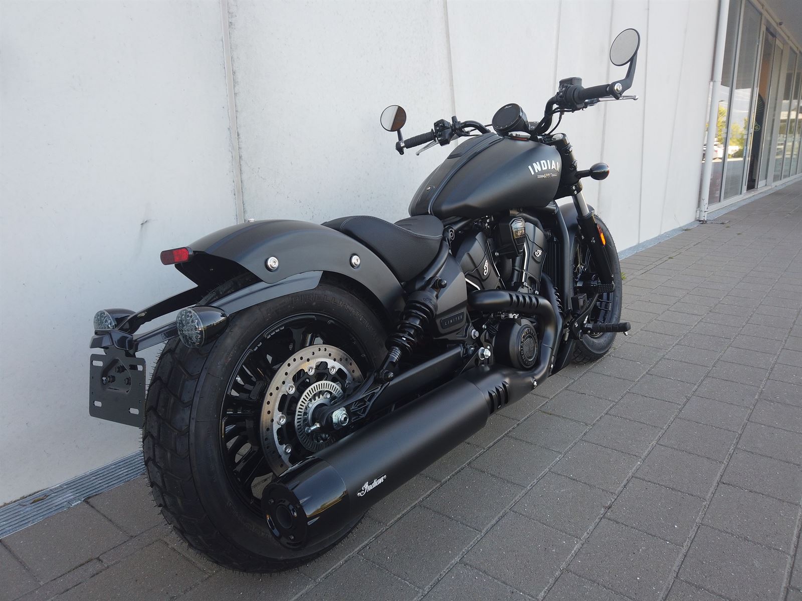Scout Bobber Limited with Tech Package 2025