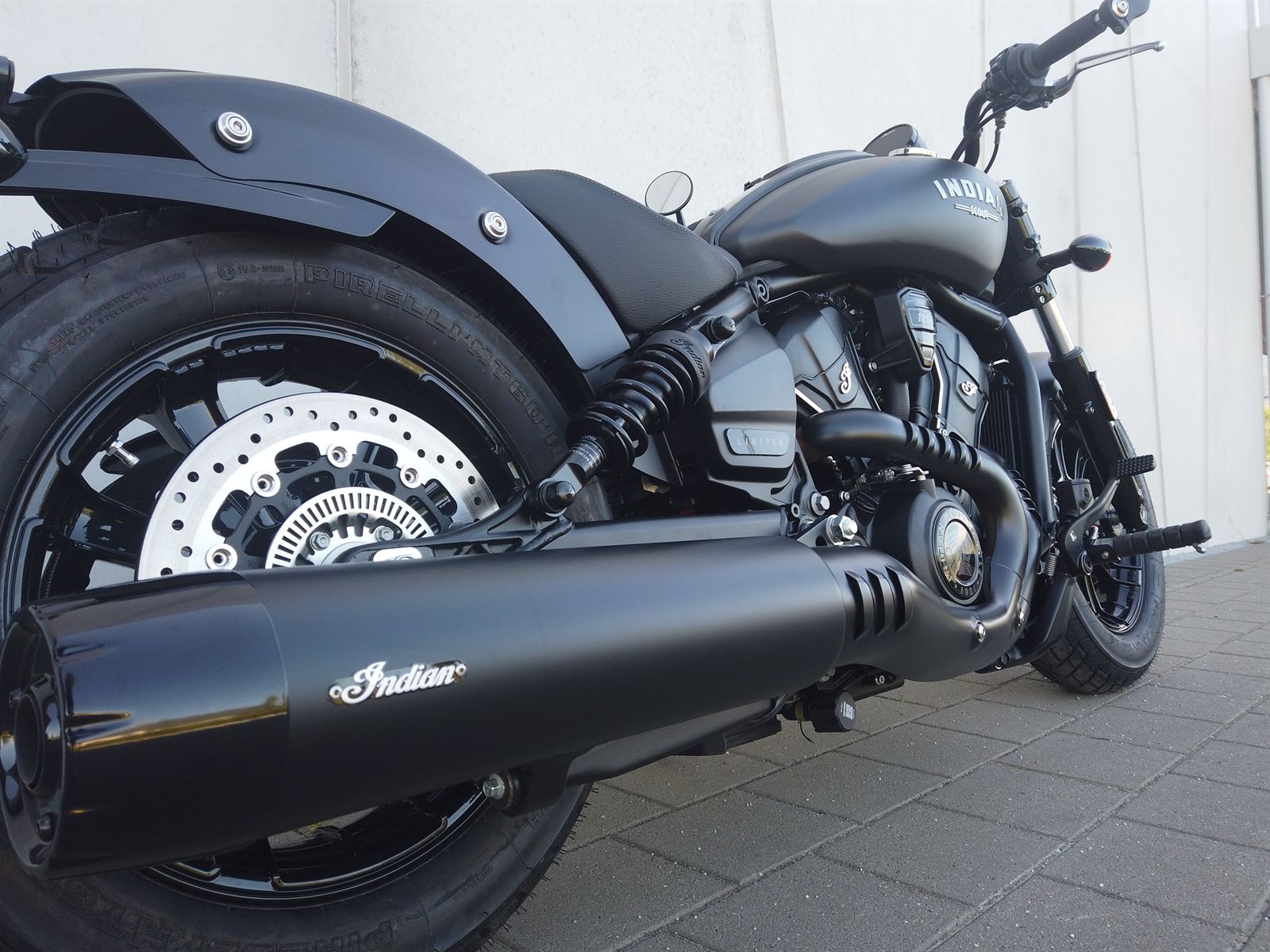 Scout Bobber Limited with Tech Package 2025