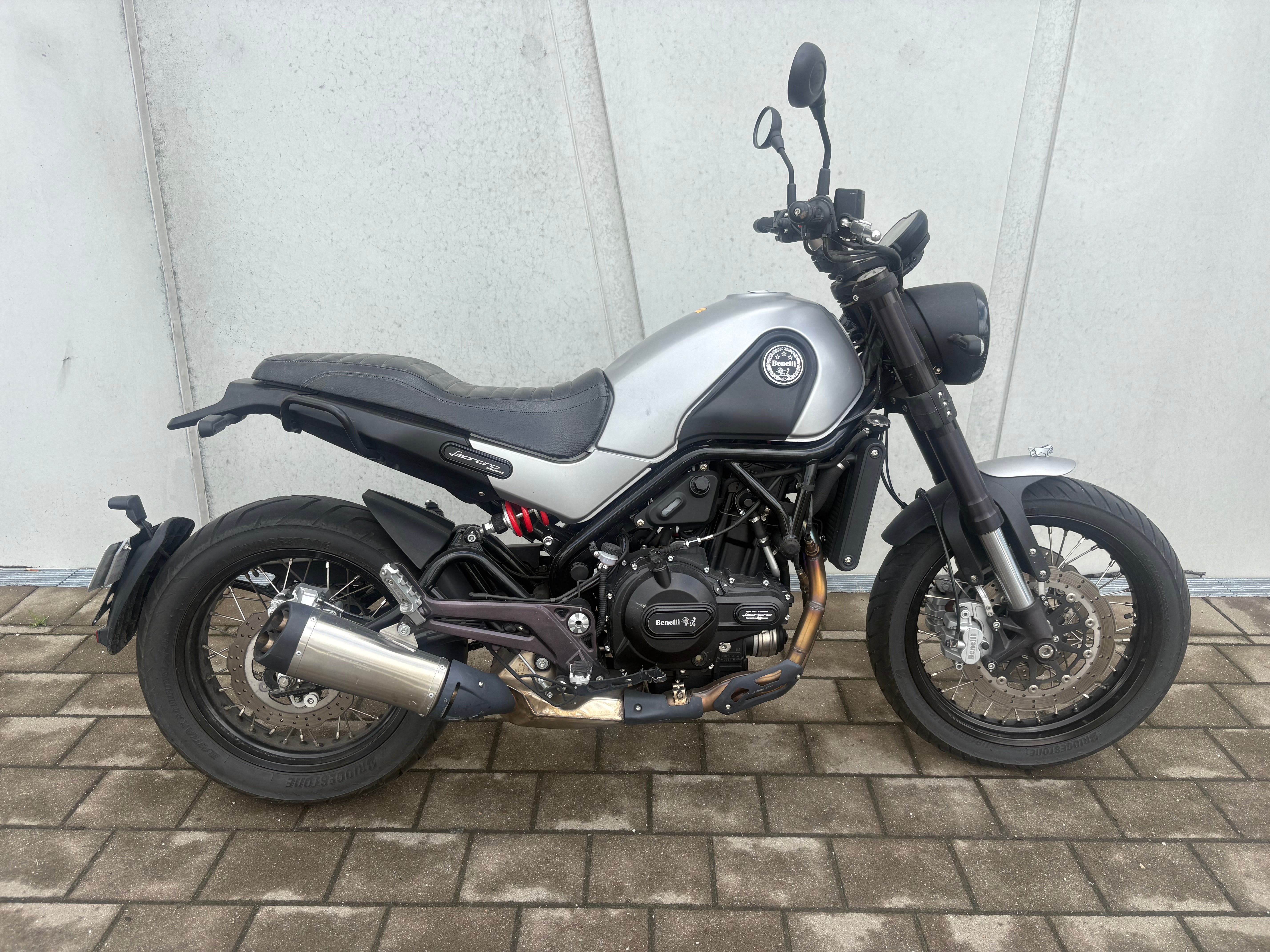 Leoncino 500