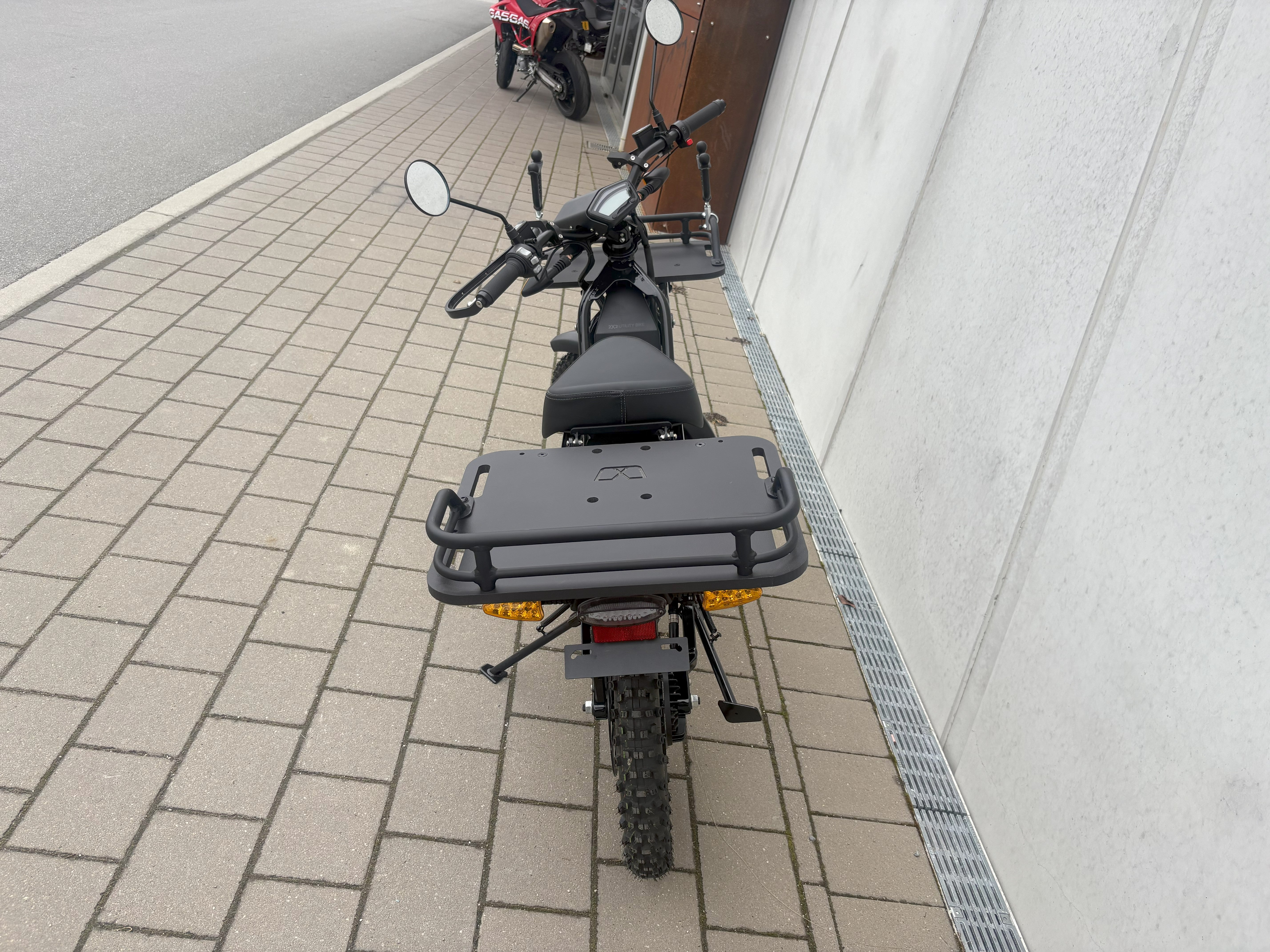 2x2 Adventure Bike - System 2 Brakes with Hunt Kit